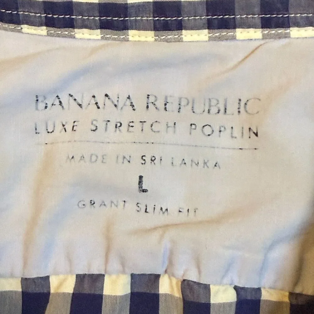 Banana Republic blue Luxe Stretch Poplin button up shirt - Size L - 0381